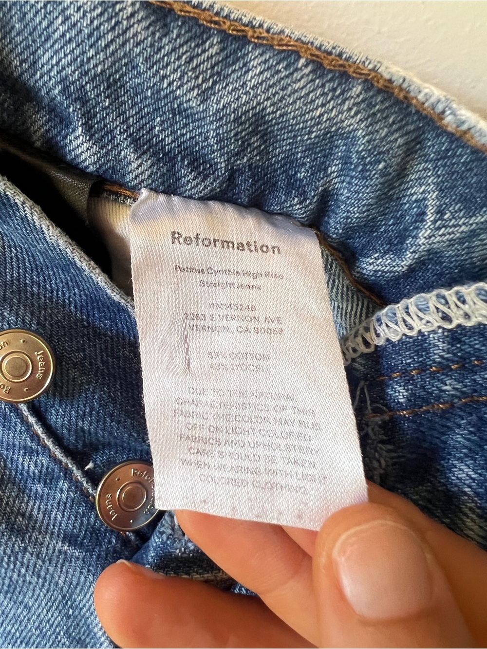 Reformation Cynthia High Rise Straight jeans size 26P - Picture 3 of 9